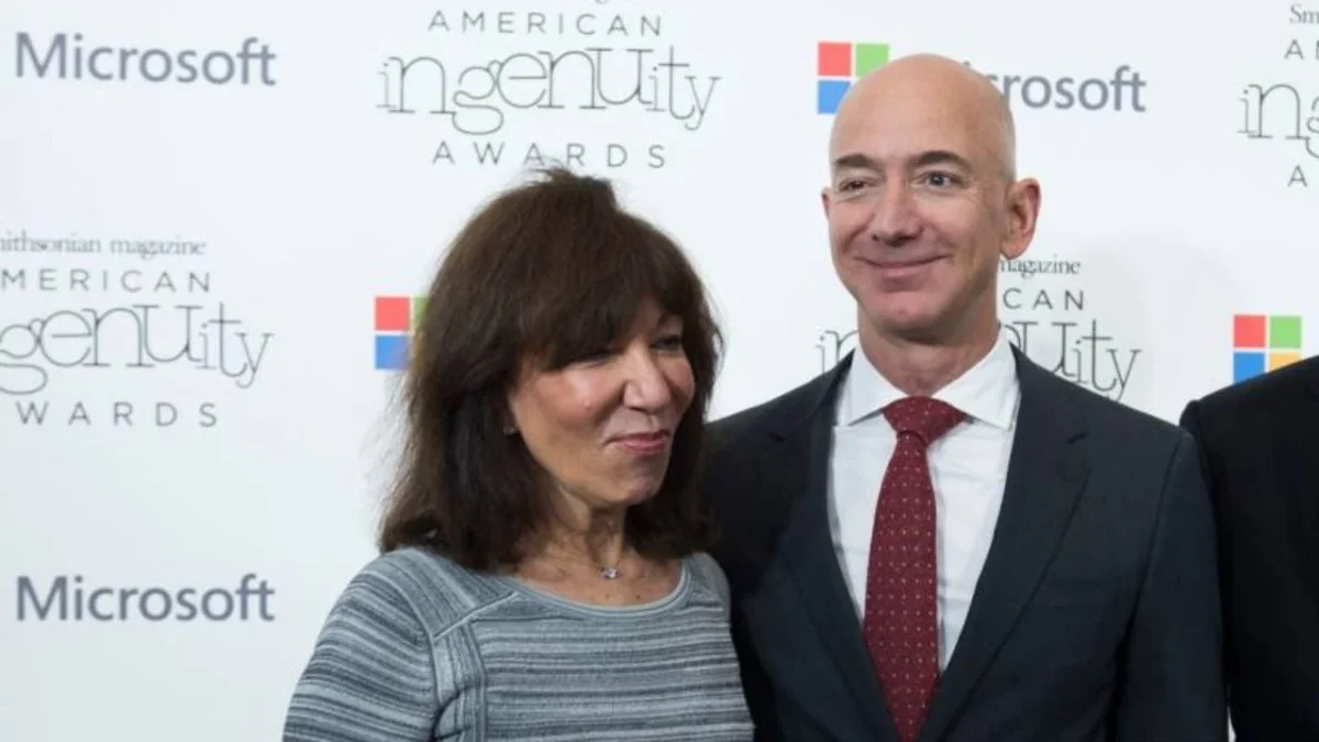 Muere Jacklyn Bezos, madre del fundador de Amazon, Jeff Bezos.