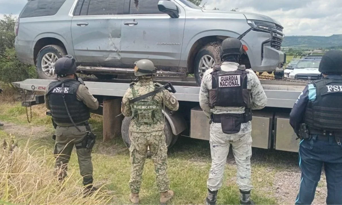 La Secretaría de Seguridad de Guanajuato desmanteló en Pénjamo un centro de operaciones criminal; mueren 2 menores tras ser rescatados.
