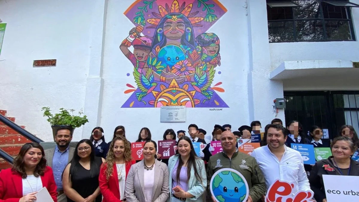 AJEMEX y Eco Urban muestran compromiso con el medio ambiente con un mural