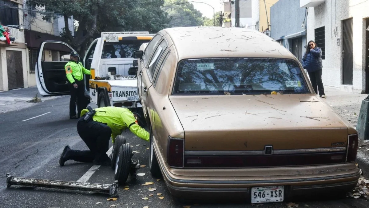 Multa. Los autos abandonados que reciban tres apercibimientos, automáticamente serán retirados