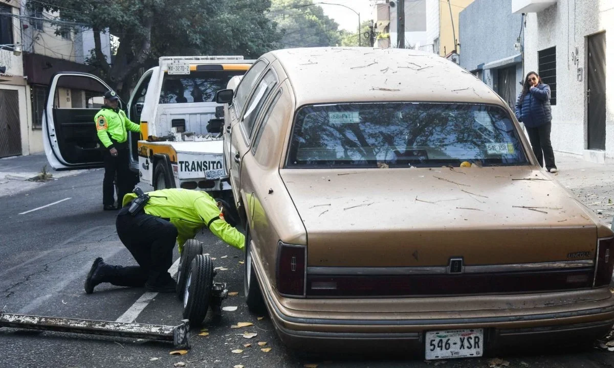 Multa. Los autos abandonados que reciban tres apercibimientos, automáticamente serán retirados