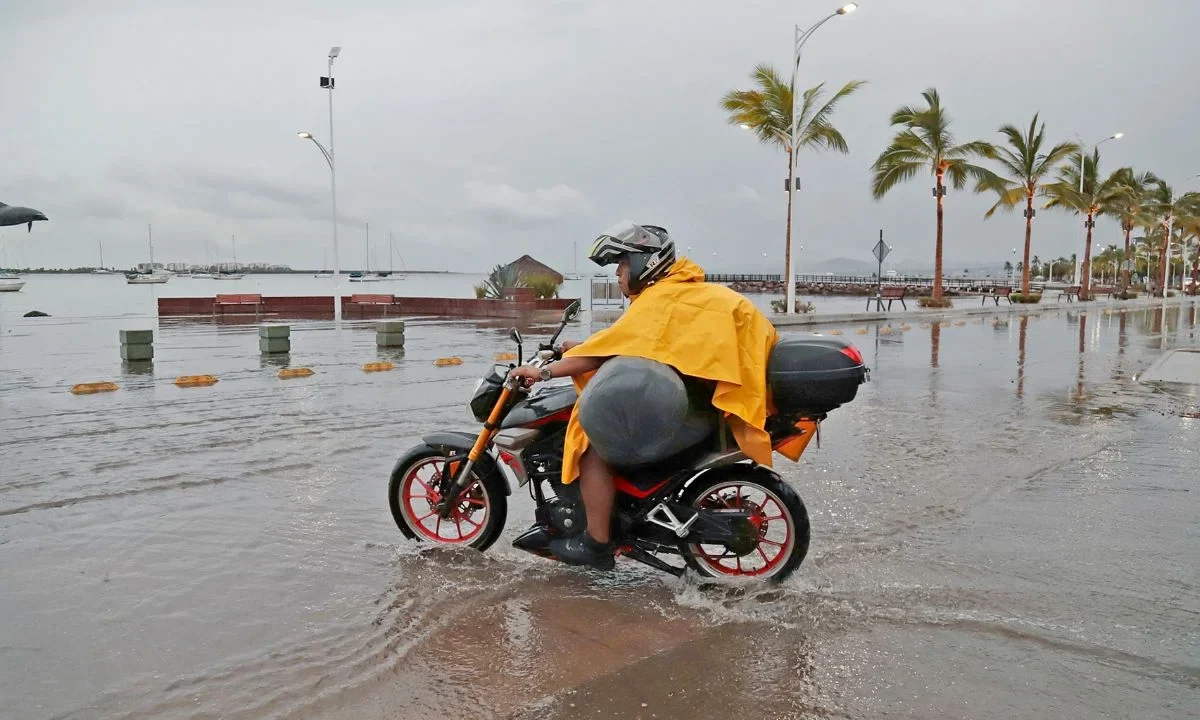 Las clases están suspendidas hasta nuevo aviso en La Paz y Los Cabos, los municipios más afectados por el paso del huracán Lorena