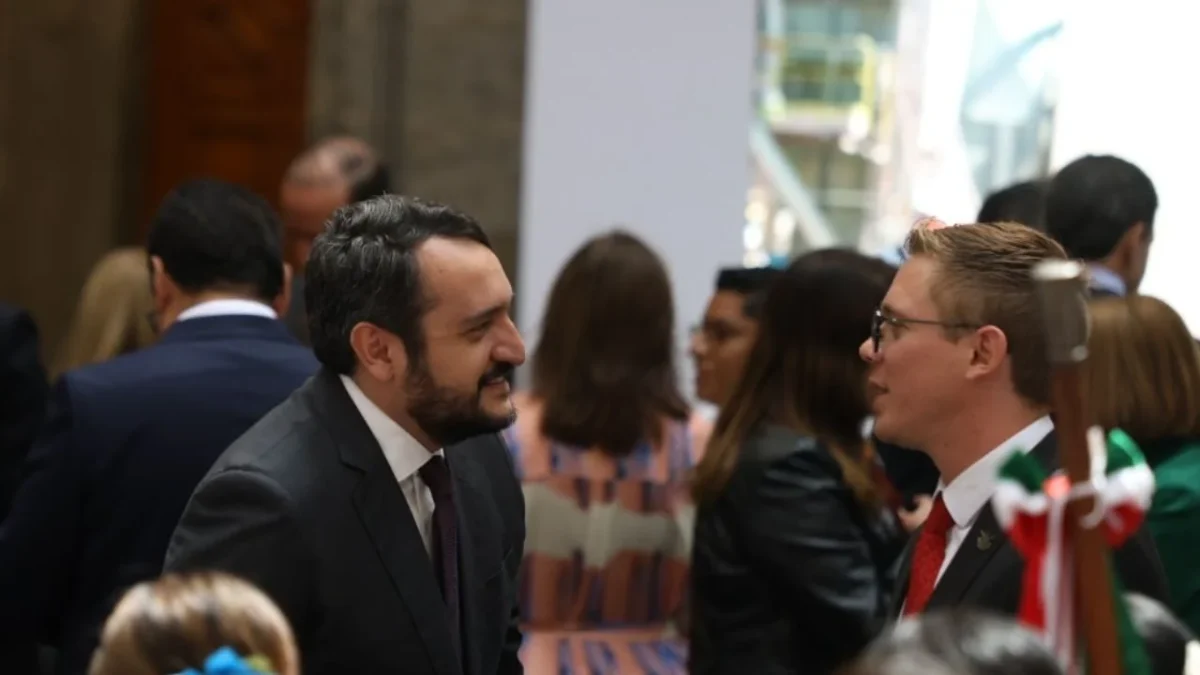 Reaparece Andy López Beltrán en Informe de Gobierno de Sheinbaum