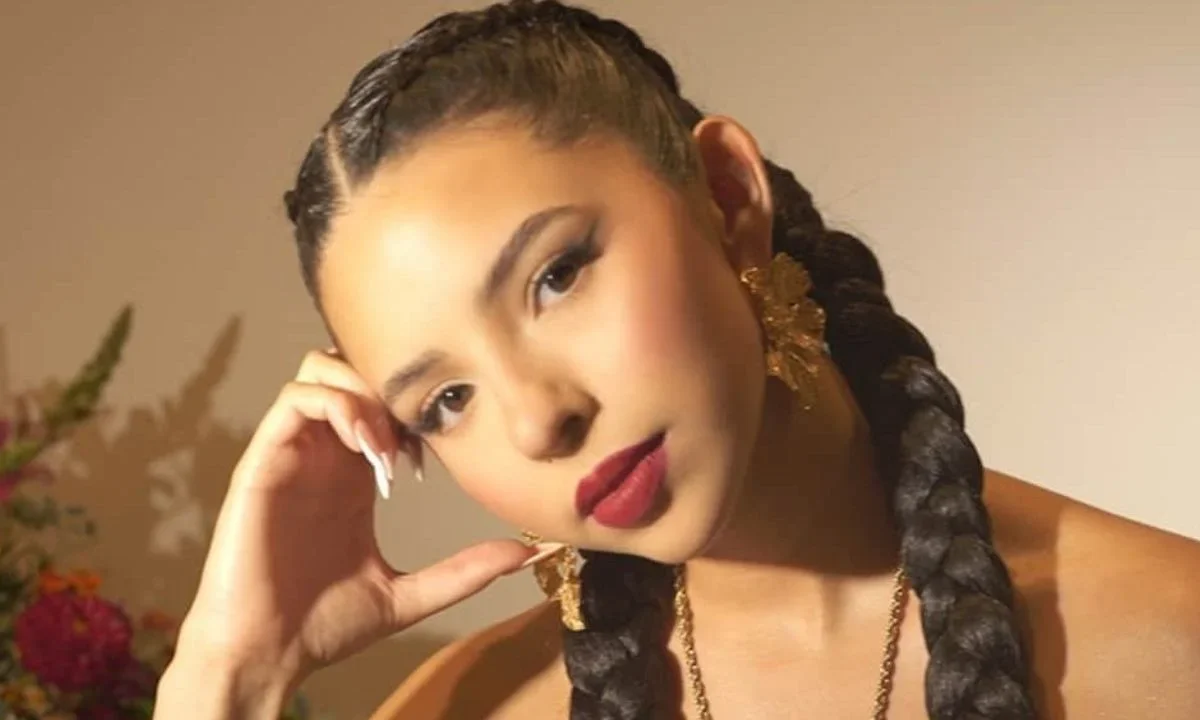 Ángela Aguilar cancela conciertos en EU, señalan baja venta de boletos