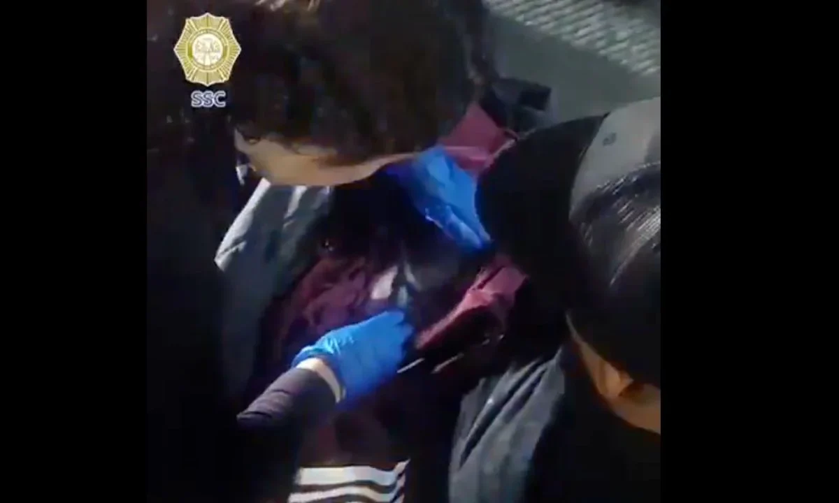 La bebé abandonada en las calles de la GAM está bajo supervición médica; debido a sus condiciones de salud, se reporta en estado grave.