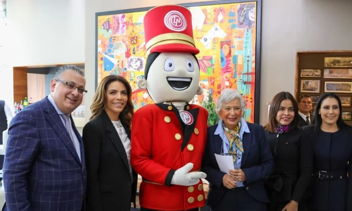 Develan billete de Lotería que celebra el 70 aniversario del Colegio Nacional de Notariado Mexicano