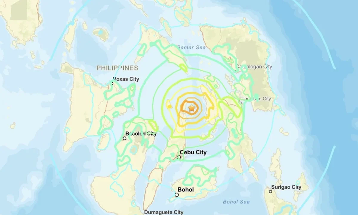 Fuerte terremoto de magnitud 6.9 sacude las costas de Filipinas