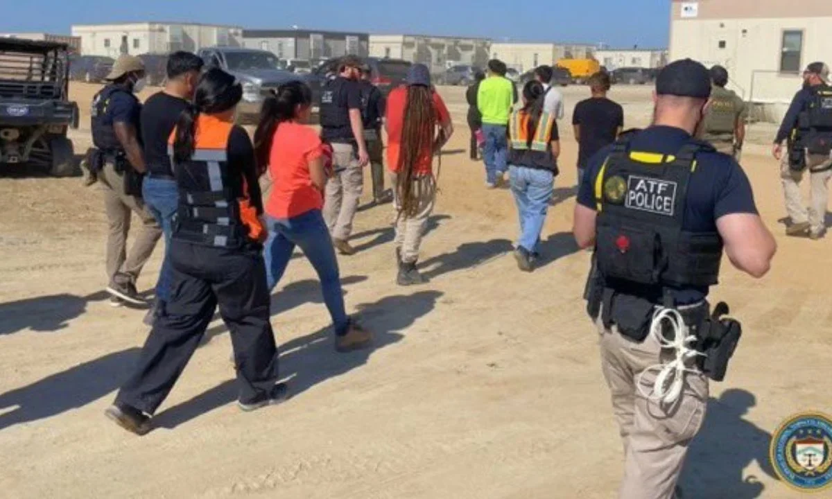 La SRE informó que autoridades estadounidenses no han revelado el número de mexicanos detenidos en la redada migratoria de Ellabell, Georgia.