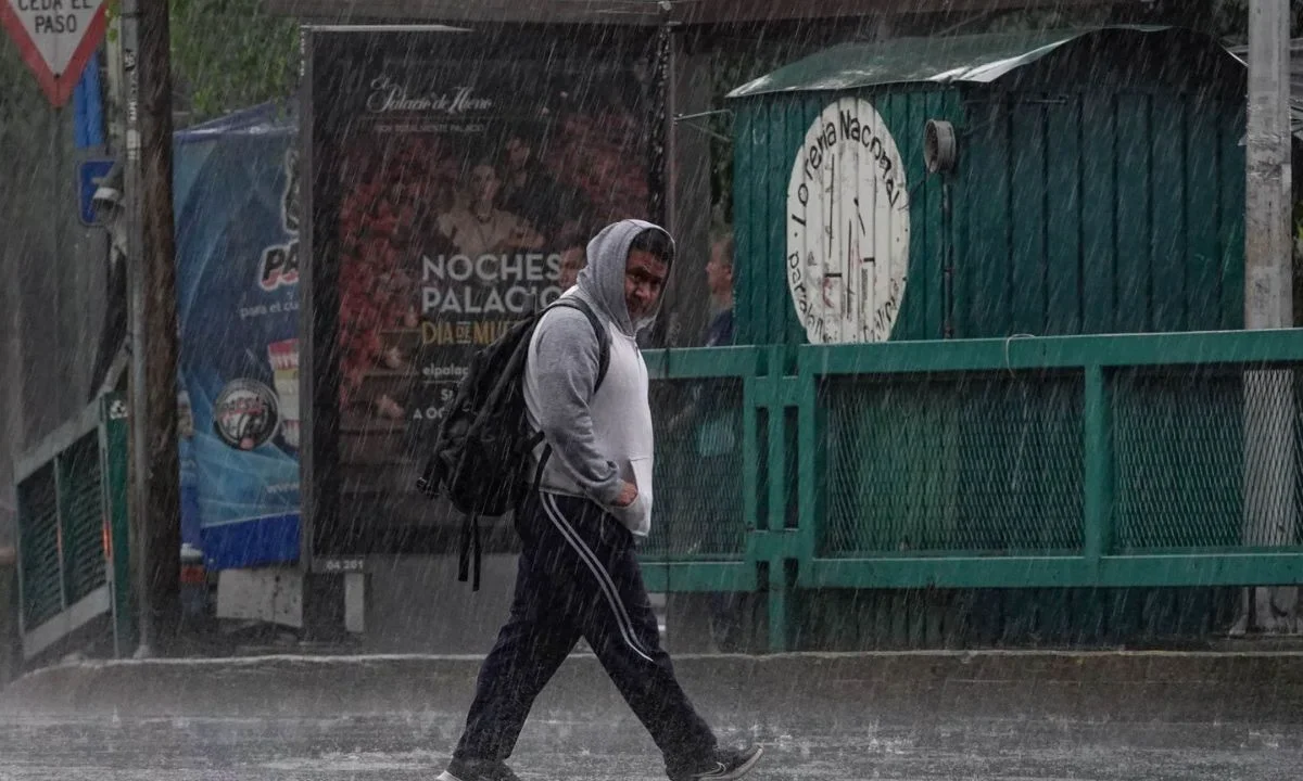 Todavía no acaban, se esperan más lluvias para hoy, así el clima para este domingo