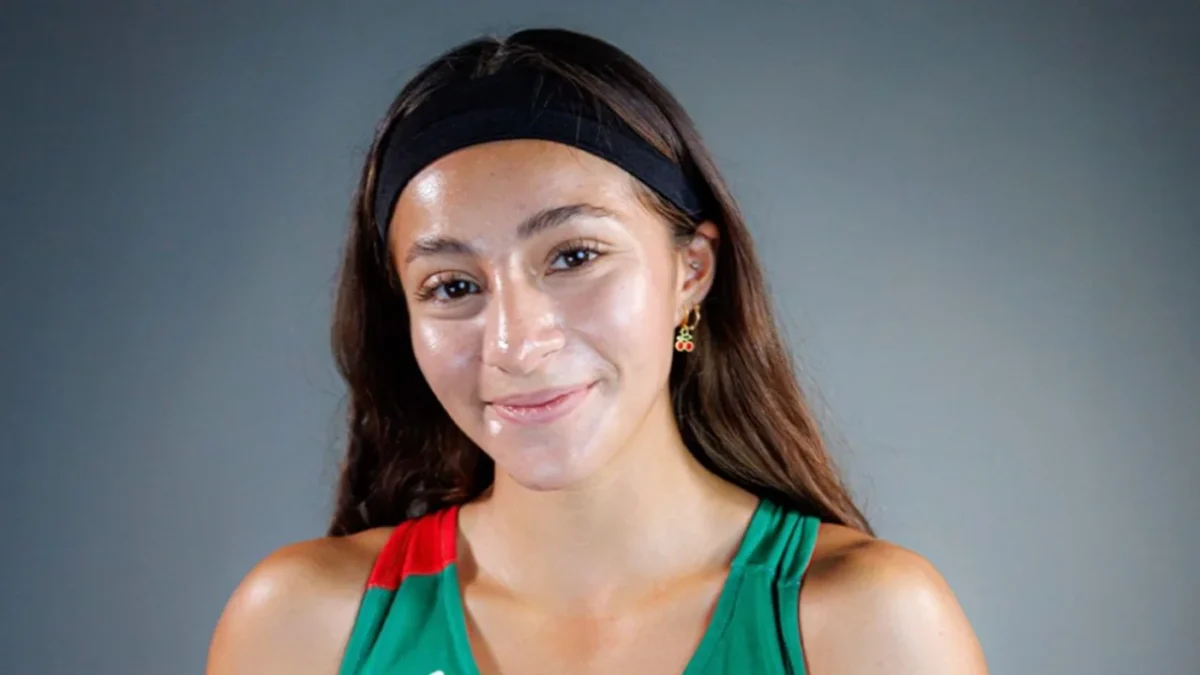 Miriam Sánchez clasifica a semifinales en Campeonatos Mundiales de Atletismo, marcando un hito histórico para México.