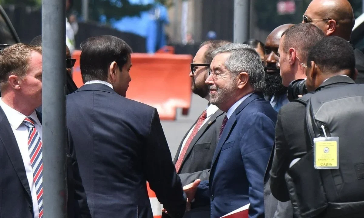 Juan Ramón de la Fuente se prepara para representar a México ante la ONU