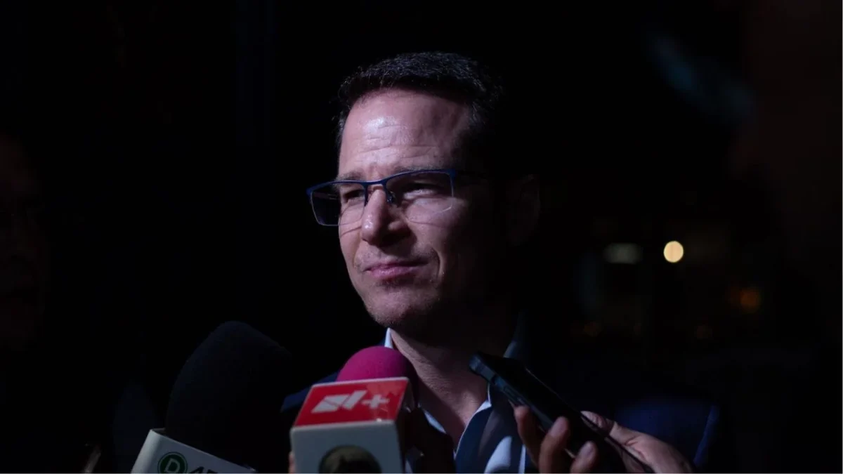 El senador Ricardo Anaya acusa que 99.9% de los sinaloenses están indefensos ante el crimen que azota en la entidad.