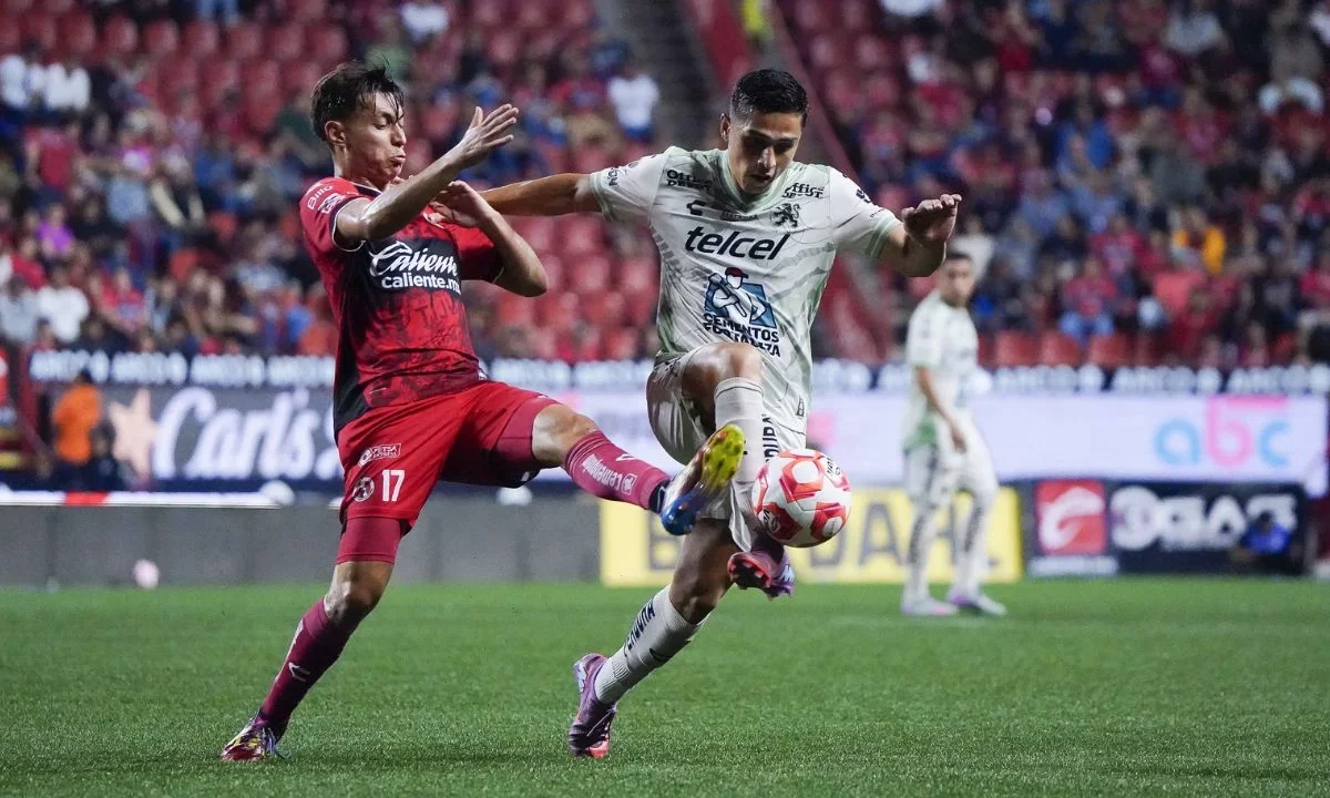 Xolos de Tijuana aprovecho su condición de local y dominó a las fieras del Club León con cinco goles que los dejaron en el lugar 10.