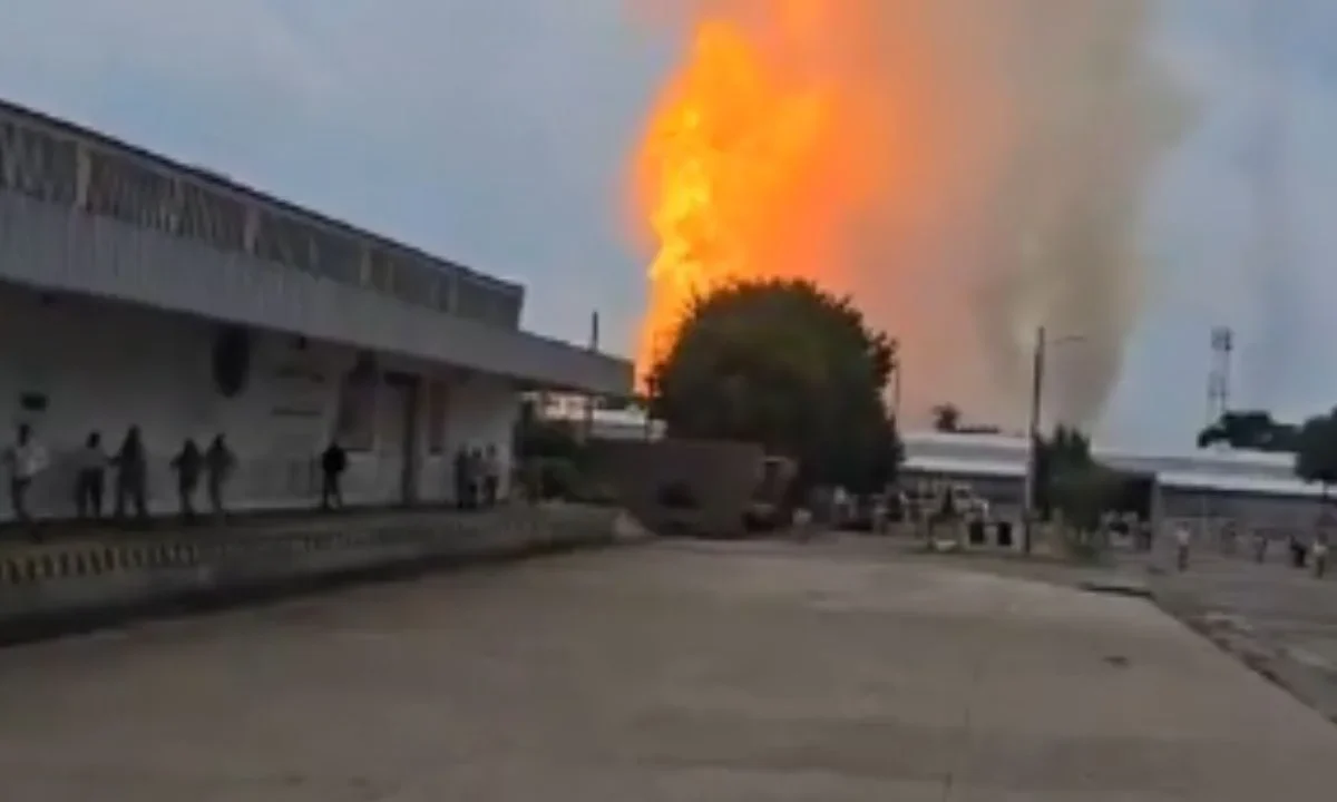 En Chiapas, explosión en complejo de Pemex deja 5 militares heridos