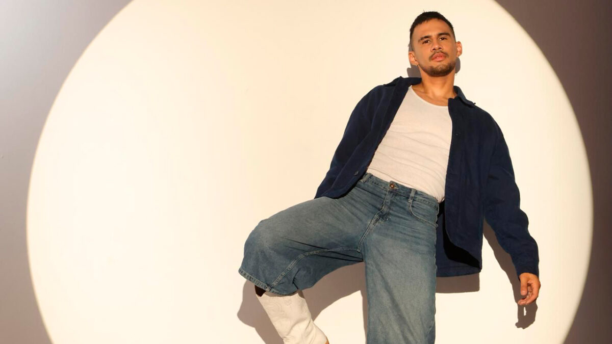 Julio César, bailarín y coreógrafo mexicano.