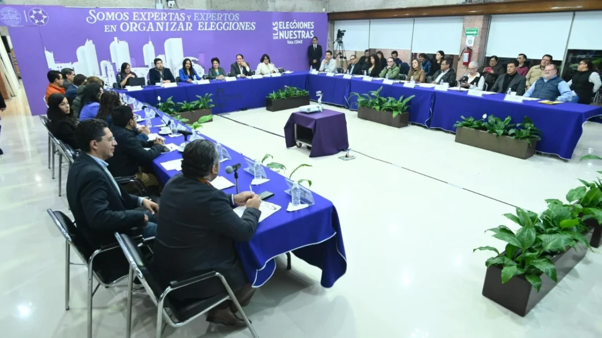 La consejera presidenta Patricia Avendaño supervisa la auditoría interna del IECM, paso clave hacia la recertificación ISO electoral.