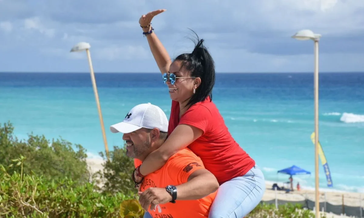 El acceso a playas será libre, gratuito y permanente para todas las personas sin distinción de origen, nacionalidad o condición social.