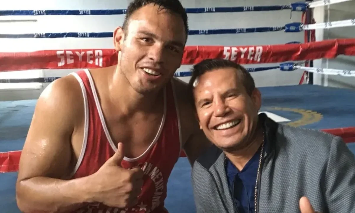 Julio César Chávez Jr prepara su regreso al ring, confirmó su padre, Julio César Chávez, quién también negó sus presuntos nexos con el narco.