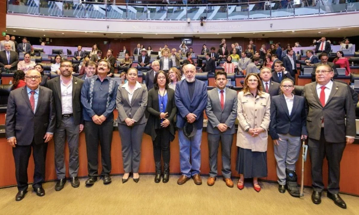 Los cinco nuevos integrantes del Pleno de la nueva Comisión Reguladora de Telecom de México, ratificados hoy en el Senado de la República.