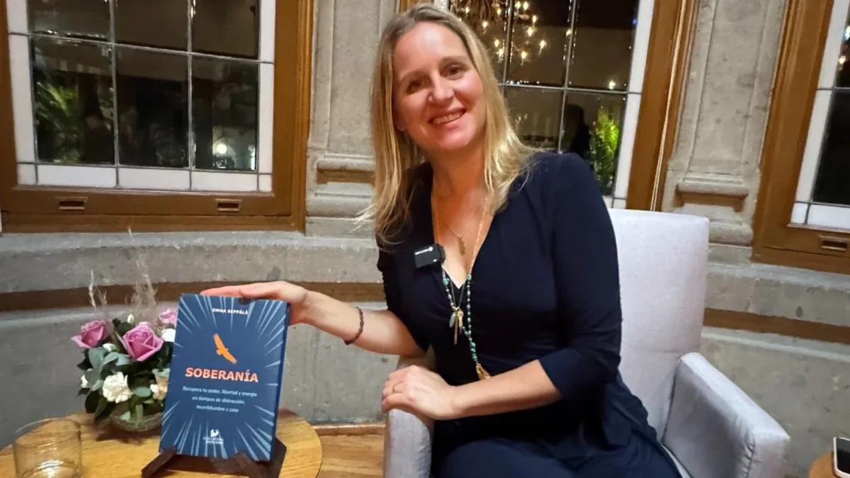 El libro 'Soberanía' de Emma Seppälä fue presentado este lunes en Casa Lamm, y es editado por la Casa Editora Lucía Todd.
