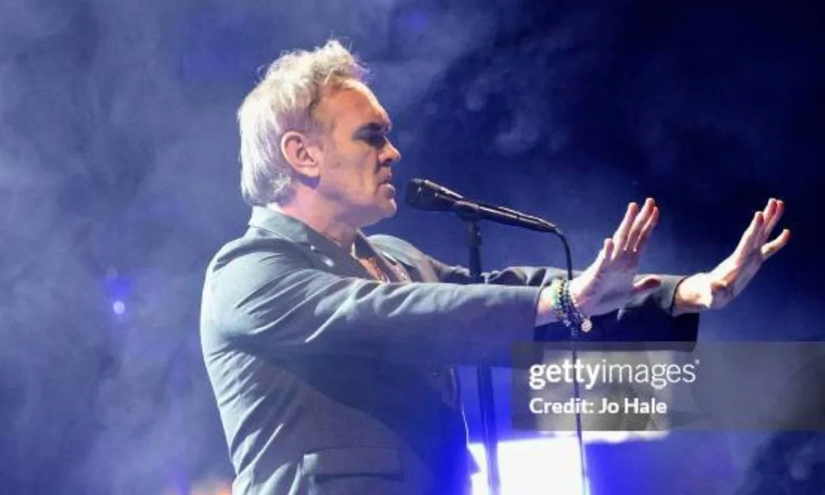 Morrissey vuelve a cancelar en México.