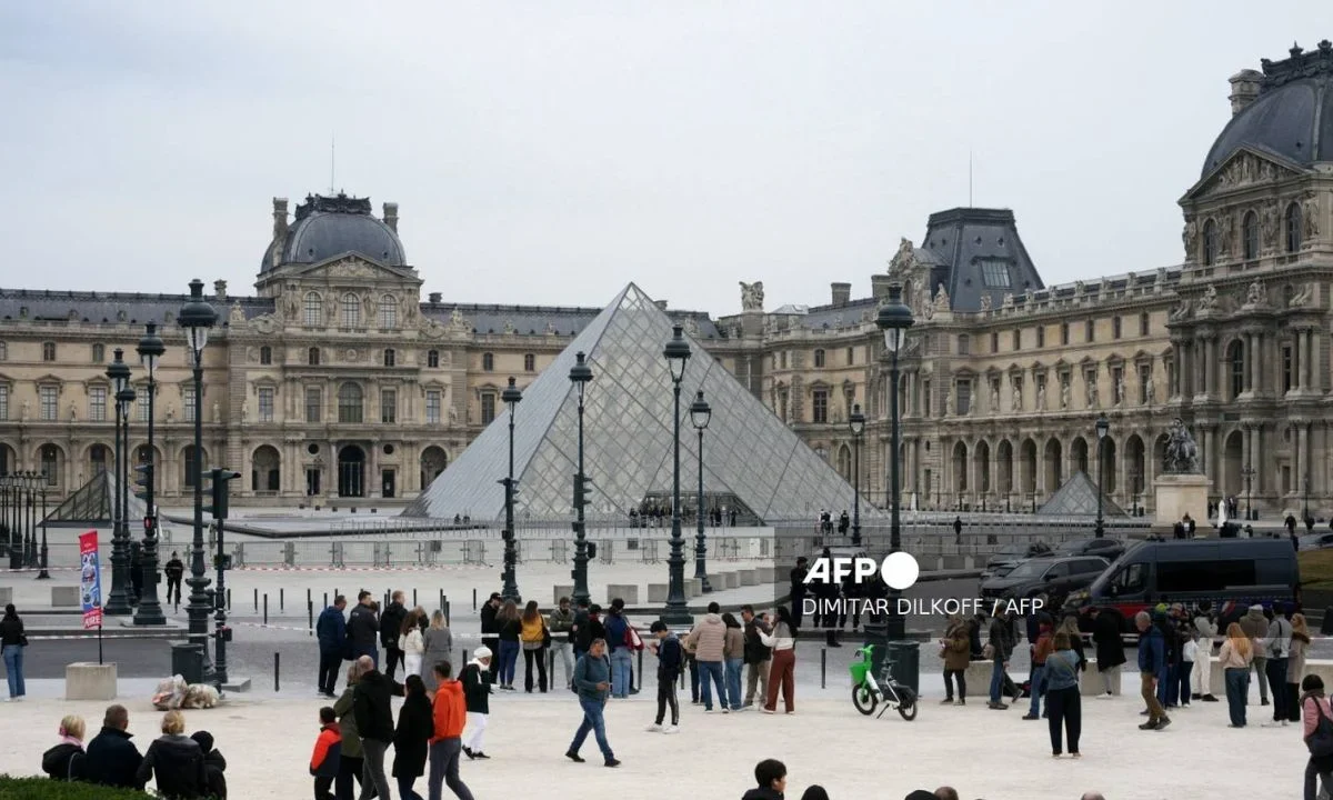 ¿Cuántas veces han robado el museo del Louvre?