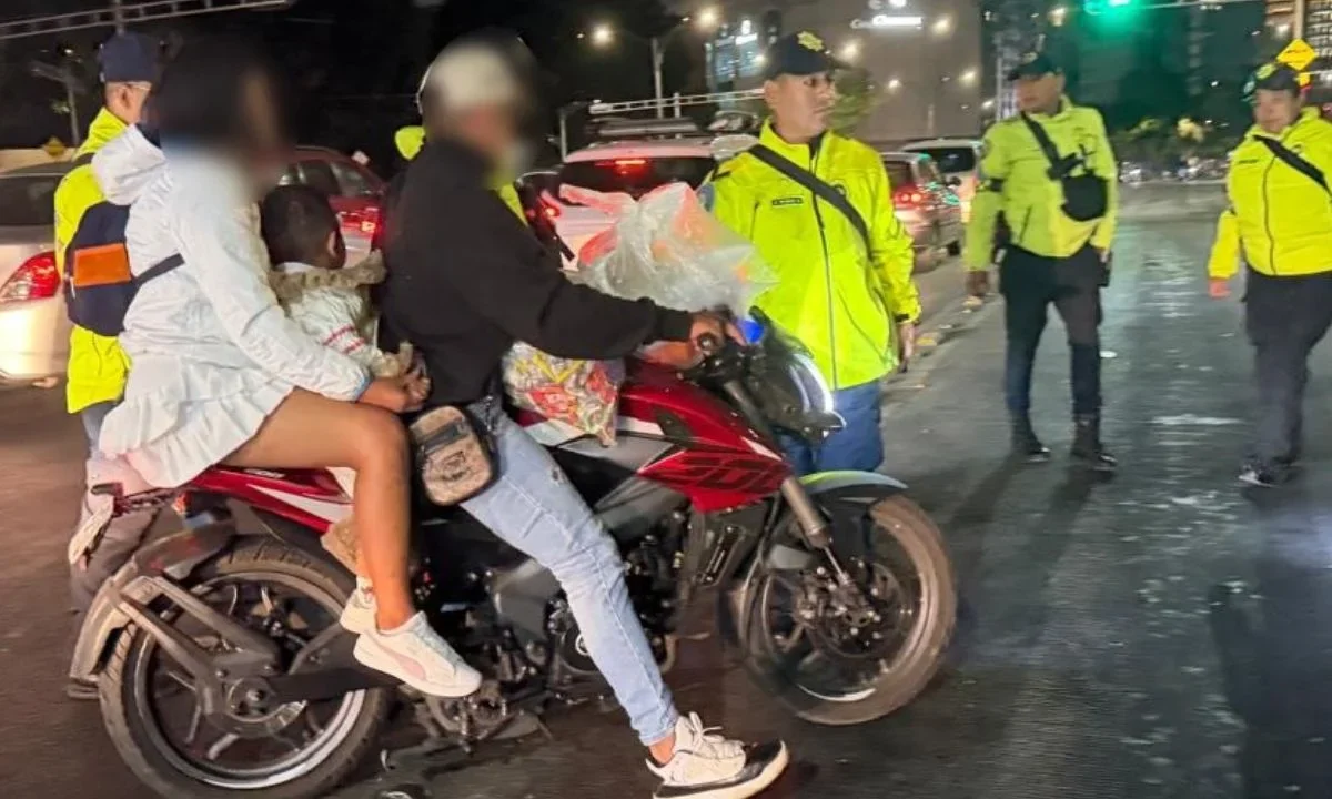 A corralón, más de mil motocicletas en rodadas del terror en CDMX