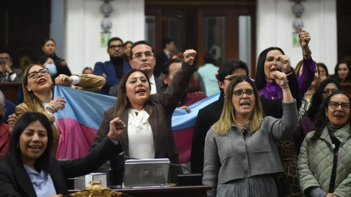 América Rangel evitó leer personalmente la disculpa y optó por entregarla por escrito.