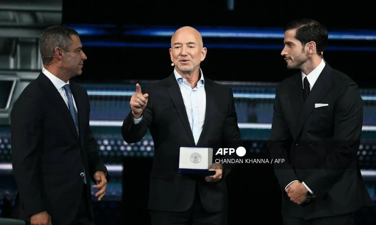 Jeff Bezos dirigirá nueva compañía de IA llamada 'Proyecto Prometeo'