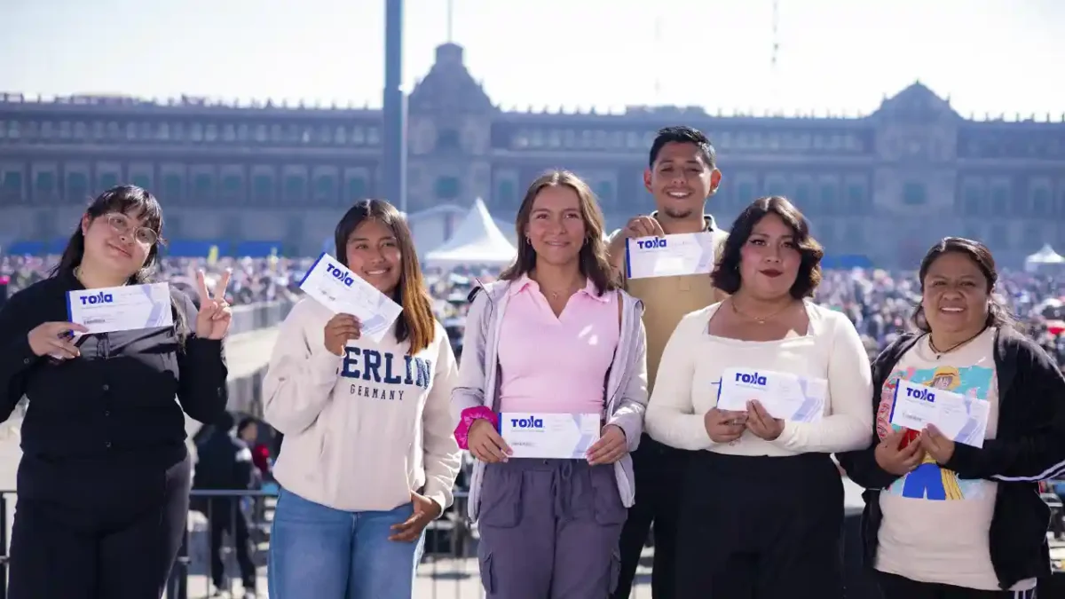 becas de transporte de Clara Brugada