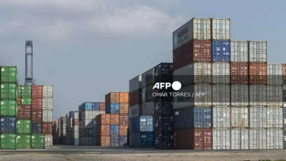 En el tercer trimestre de 2025, la cuenta corriente registró un superávit de 2.3 mmdd.