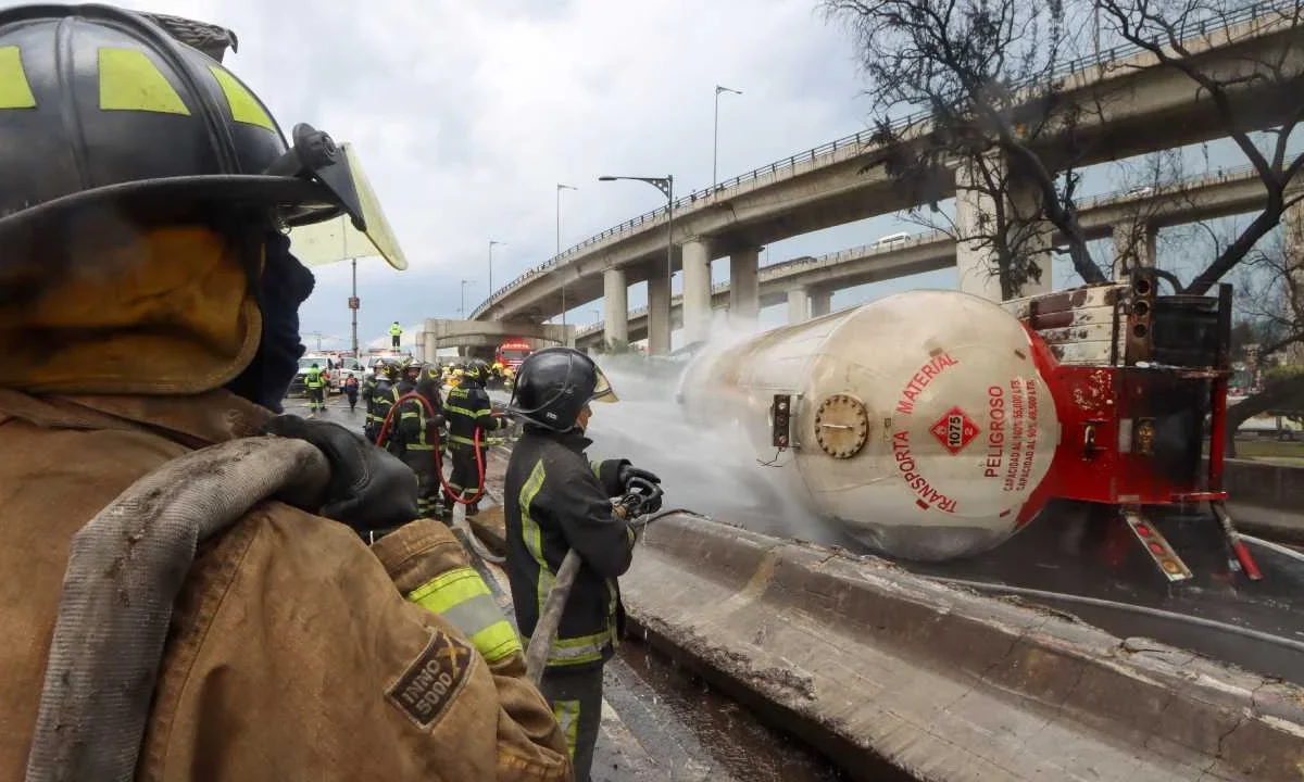 La Fiscalía capitalina dio a conocer que suman 27 convenios reparatorios con las víctimas de la explosión de la pipa, ocurrida en el Puente de la Concordia.