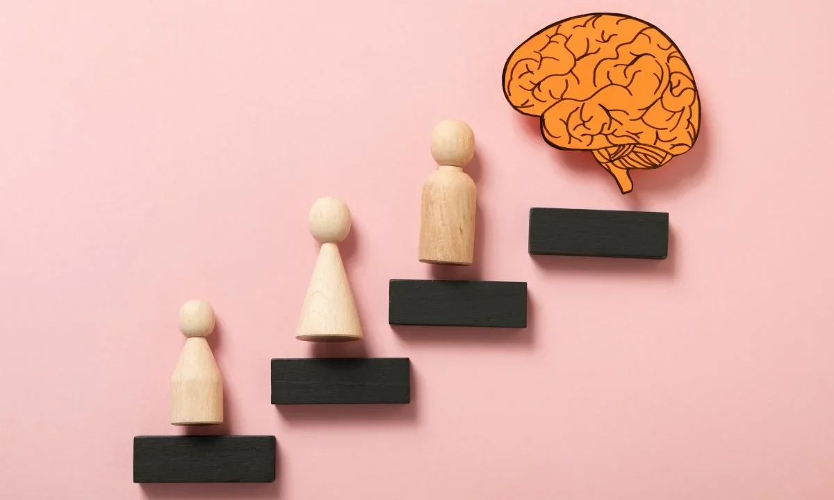 Si quieres entender y eliminar conflictos que parecen repetirse en la vida sin una razón clara, debes conocer la Desprogramación Evolutiva.