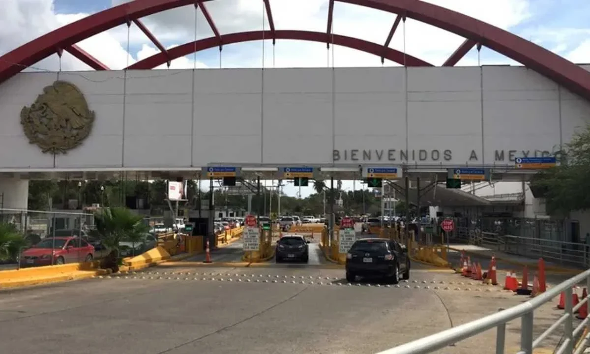 Autoridades federales continúan con las acciones permanentes de revisión, supervisión y control de la aduana de Tamaulipas.