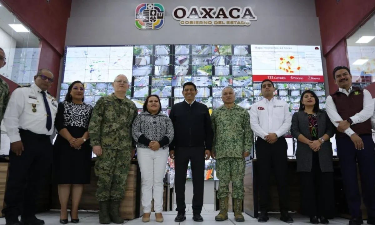 El gobernador de Oaxaca, Salomón Jara, encabezó la inauguración del C5i, uno de los centros de inteligencia en seguridad más grandes de México.