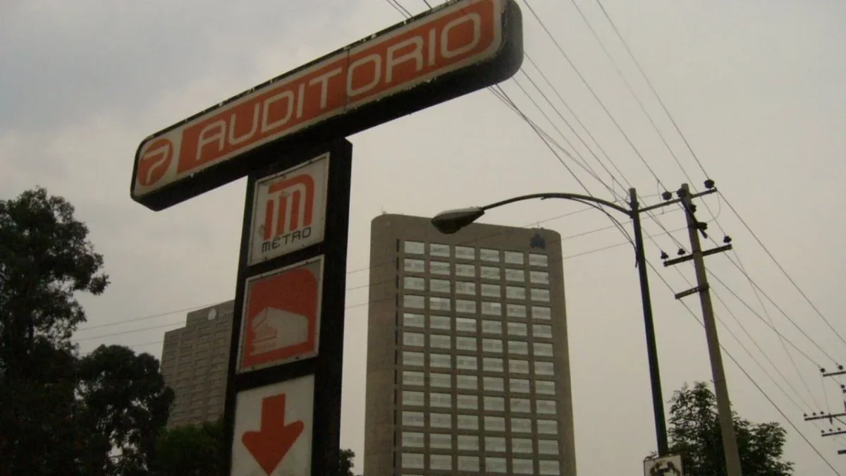 Cierran estación Auditorio del Metro de la CDMX