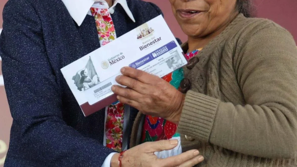 Si eres beneficiario de la Pensión Bienestar, aquí te decimos cuánto aumentará para el año 2026 y así puedas aprovecharlo al máximo.
