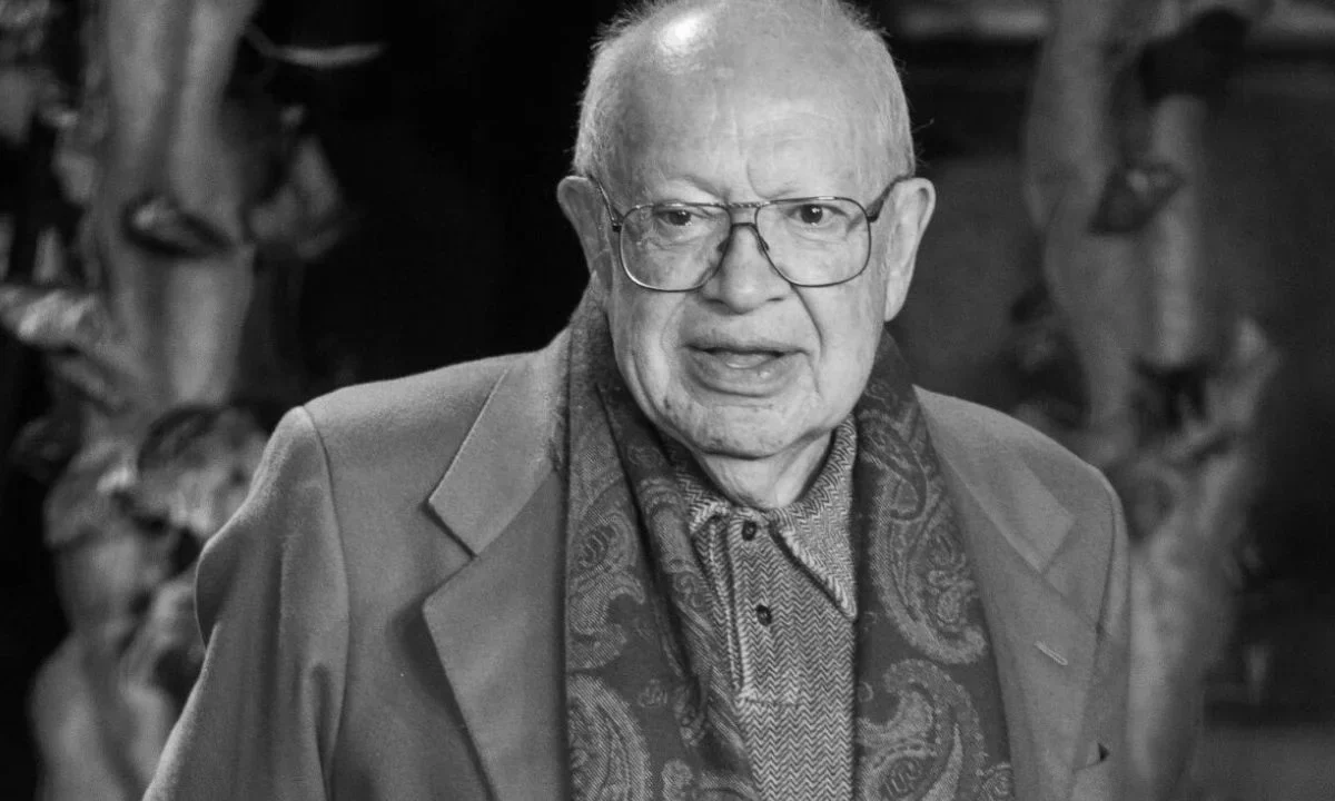 Eduardo Manzano falleció el jueves 4 de diciembre a los 87 años de edad; su hijo, Lalo Manzano, confirmó la noticia.
