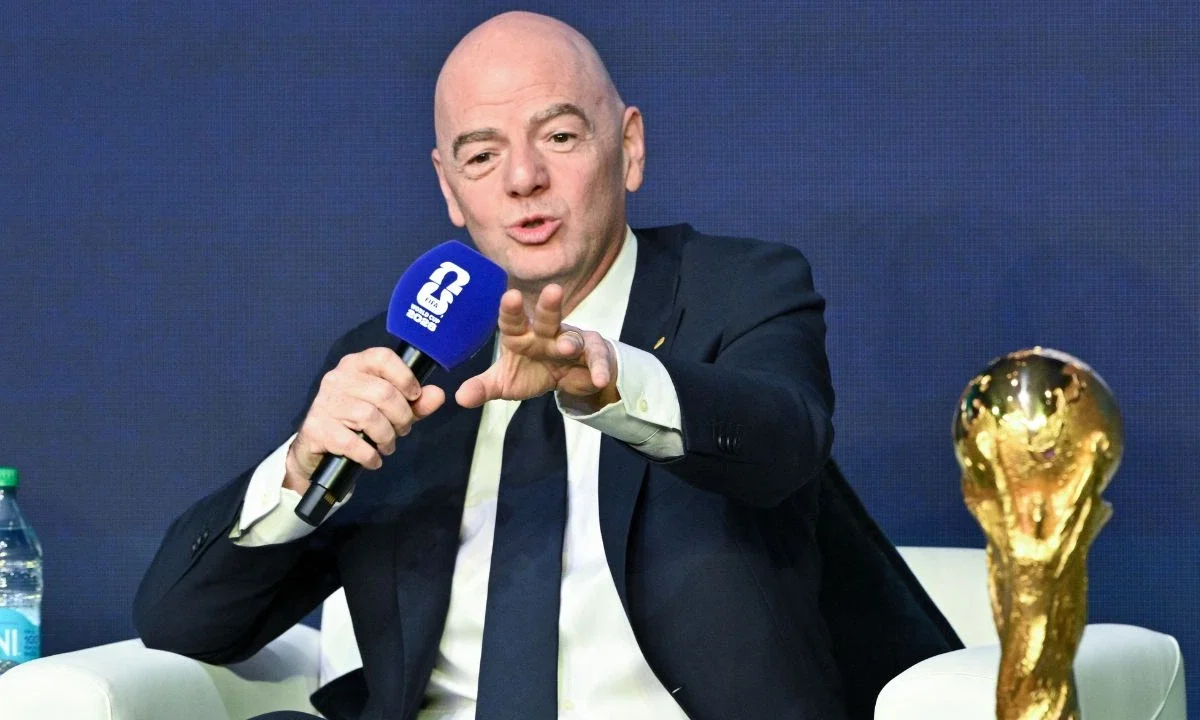 Regla de fuera de juego Ginanni infantino