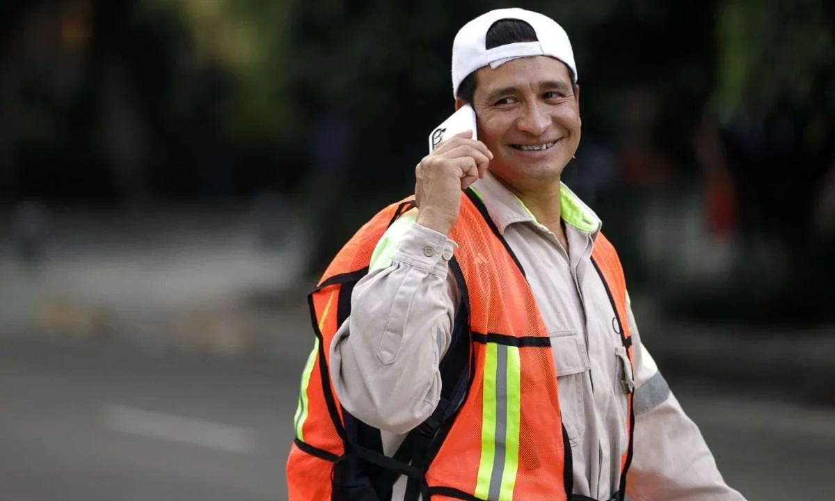 La CRT informó que analiza los resultados de la consulta pública sobre líneas telefónicas móviles.