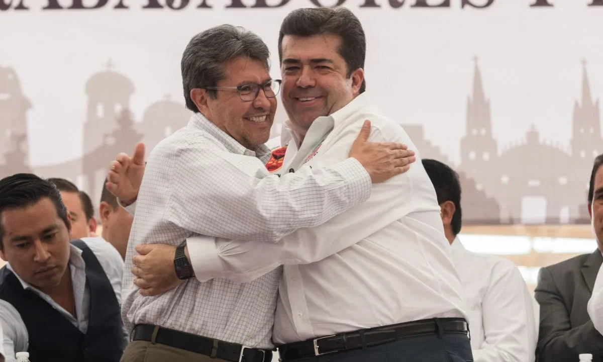 Ricardo Monreal respaldó a su compañero de bancada Pedro Haces, quien afirmó que 'El Limones' no forma parte de la CATEM.