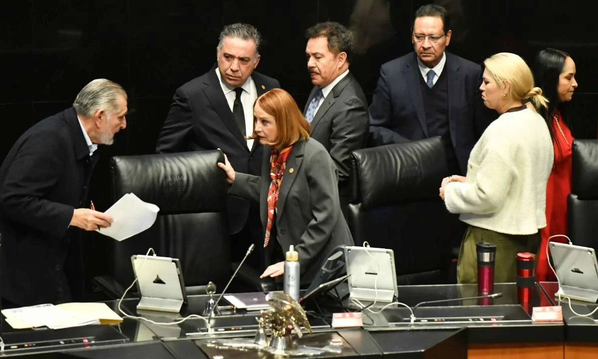 El Senado aprobó realizar “en sitio diverso” su sesión ordinaria de este jueves.
