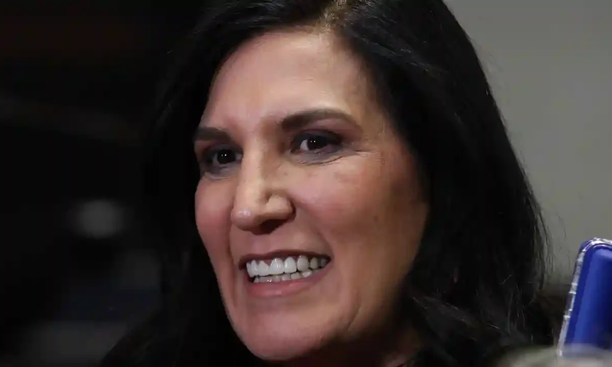 Kenia López Rabadán