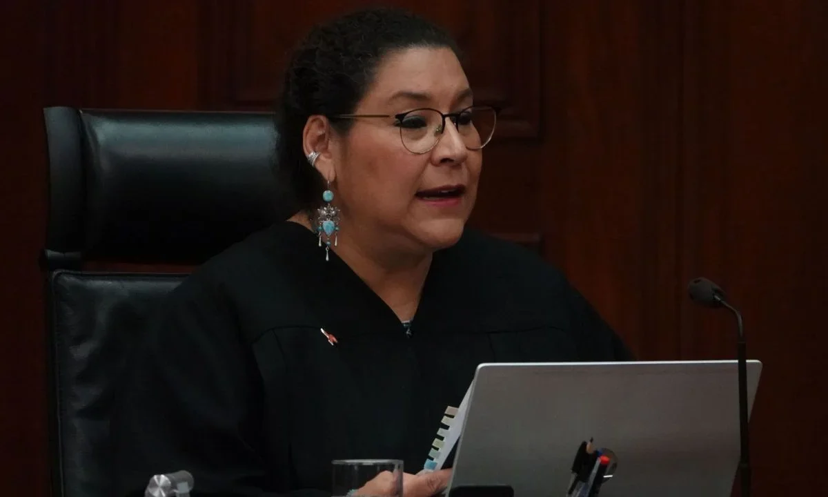 Repudia Lenia Batres ataque de EU contra Venezuela