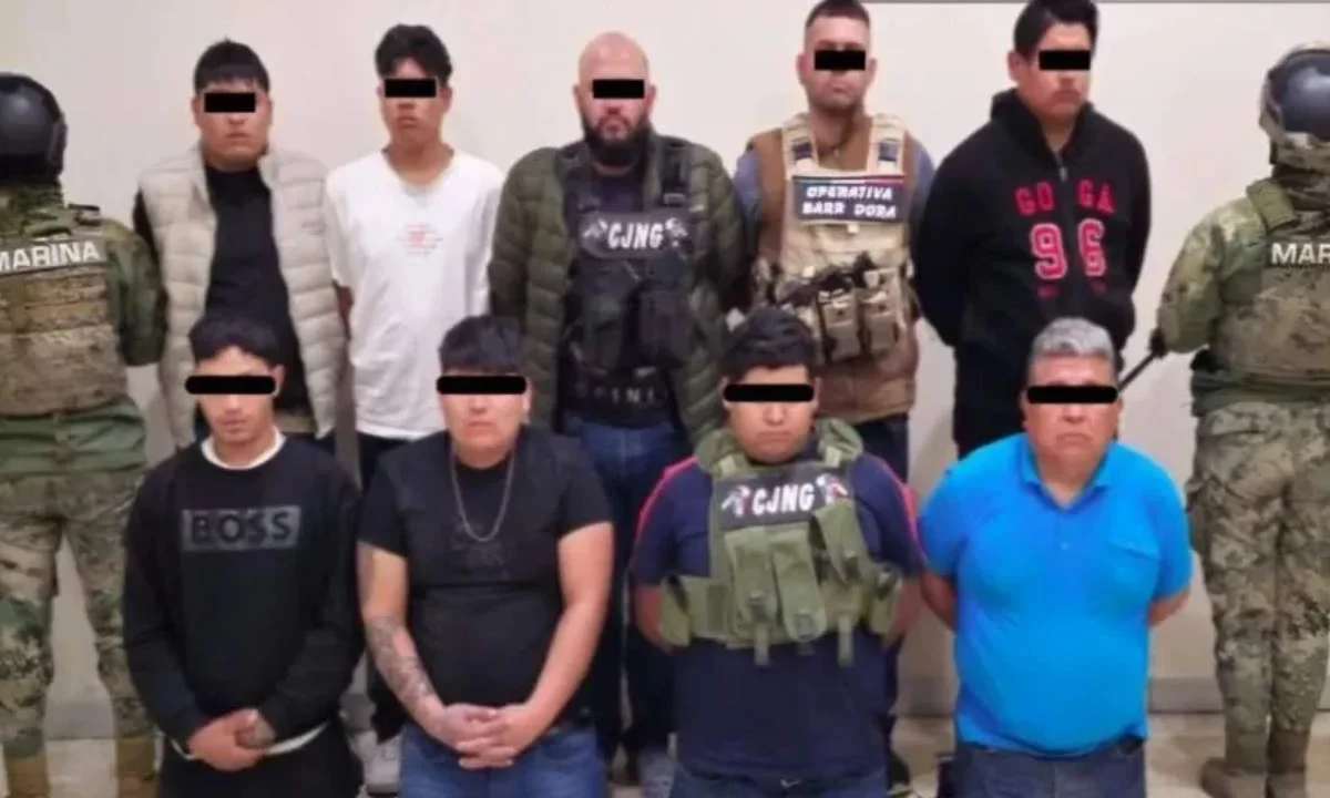 TECAMACHALCO. Entre los sujetos aprehendidos está El Gordo, líder regional del grupo delictivo.