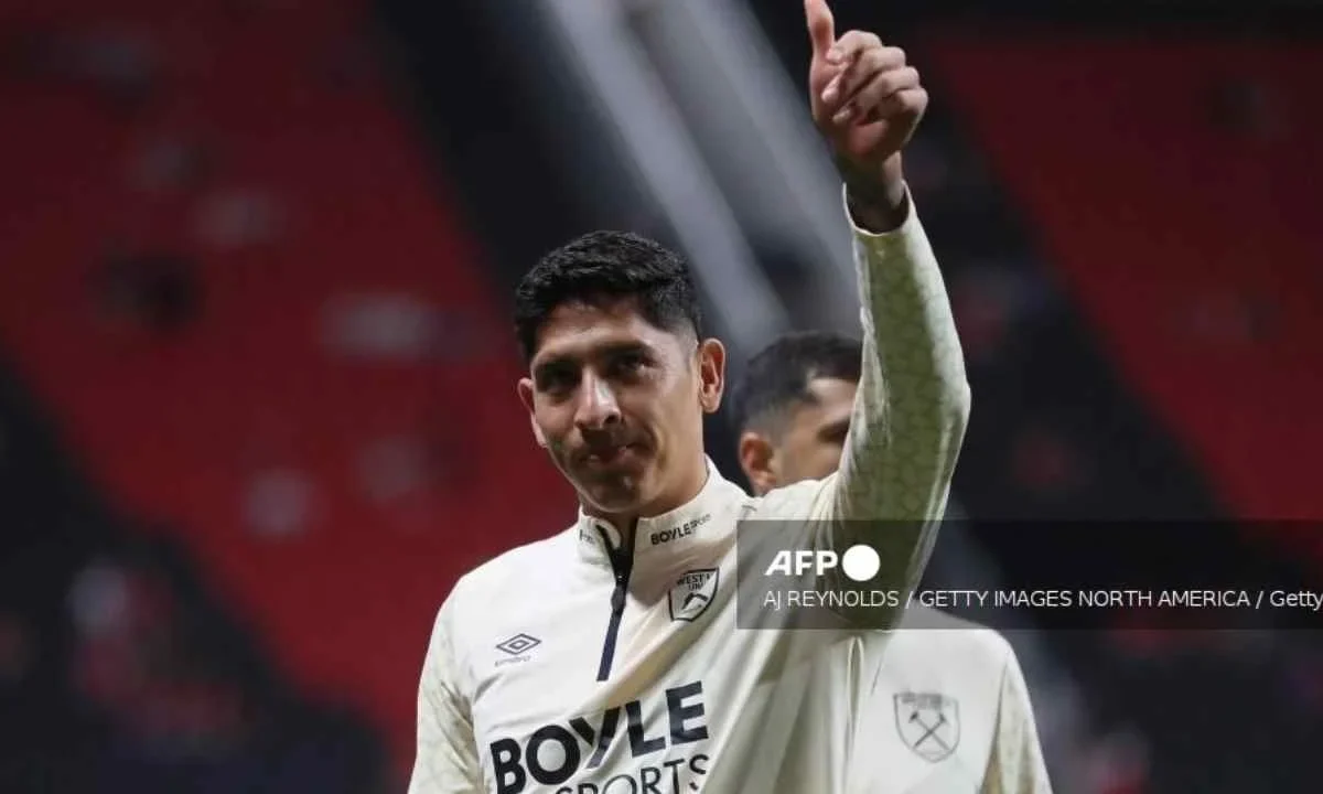 El Fenerbahçe y el jugador mexicano Edson Álvarez van al repechaje de la Europa League.