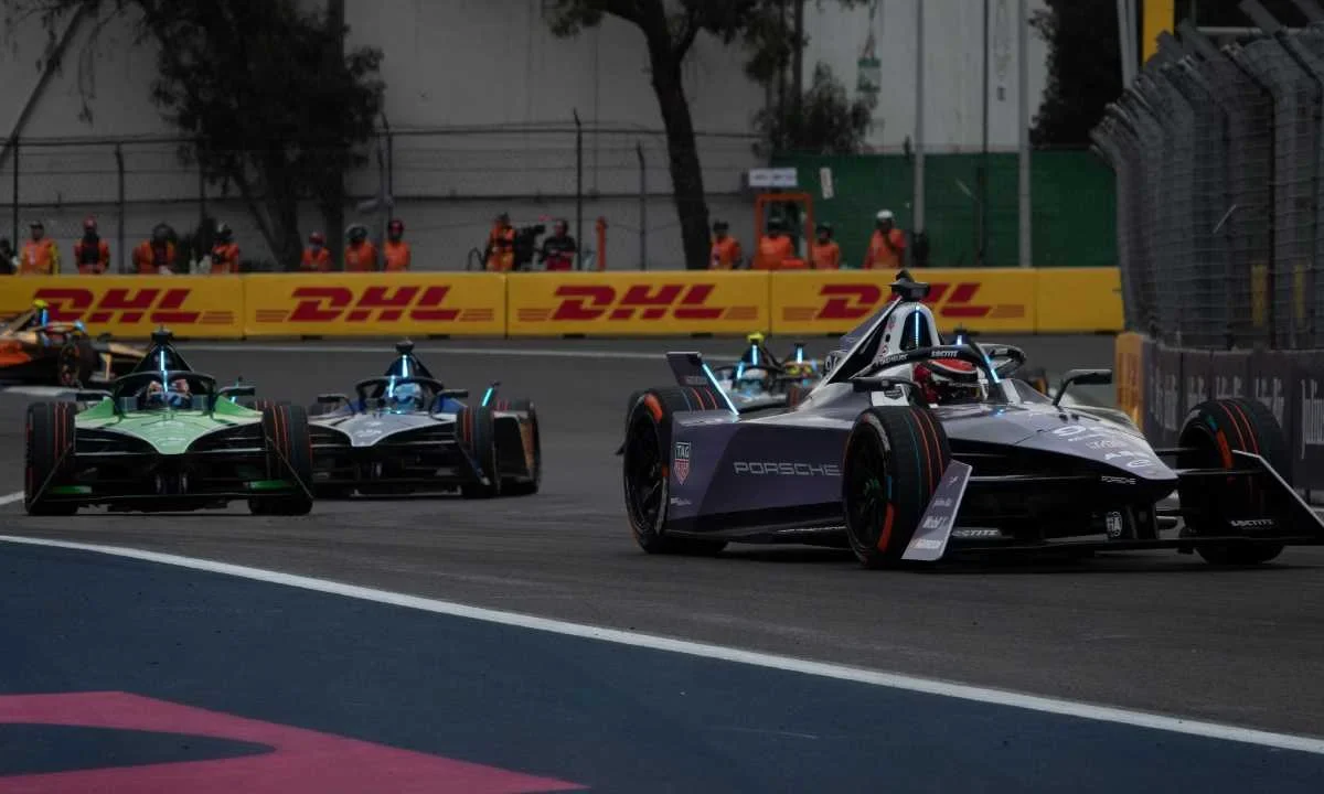 Nick Cassidy logró ganar el E-Prix de Fórmula E en Ciudad de México.