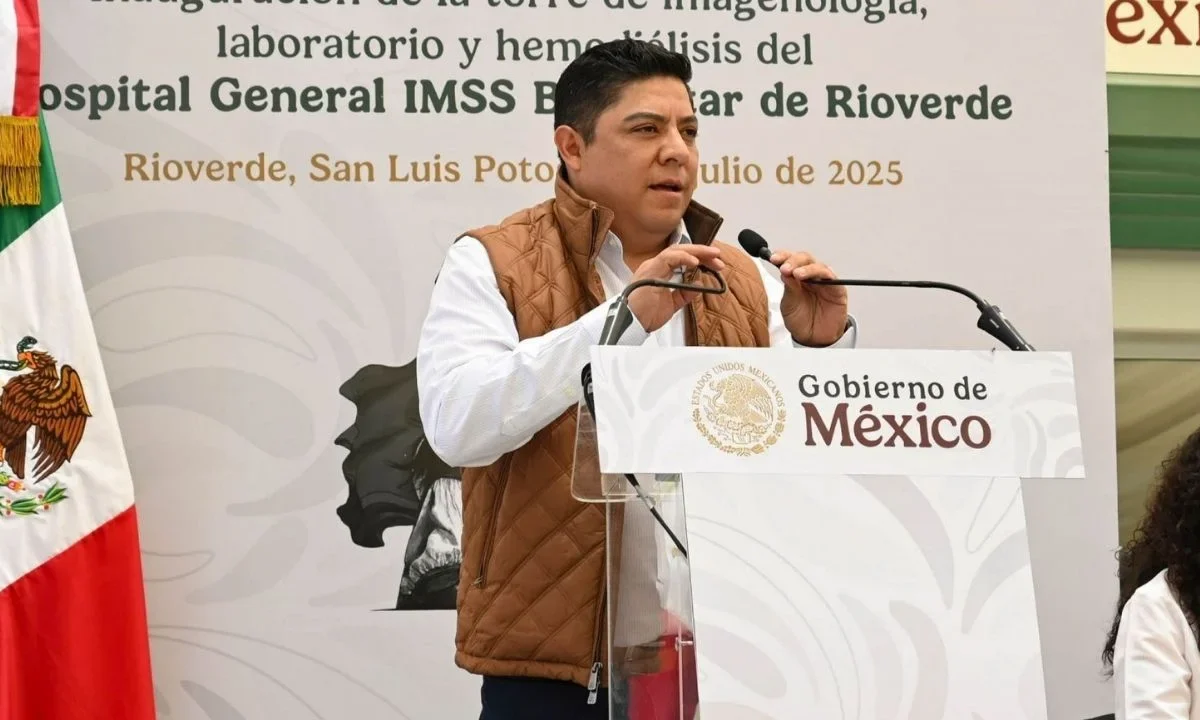 El gobernador de San Luis Potosí, Ricardo Gallardo, anunció que ejercerá su facultad de veto y no promulgará la reforma conocida como 'Ley Esposa'.