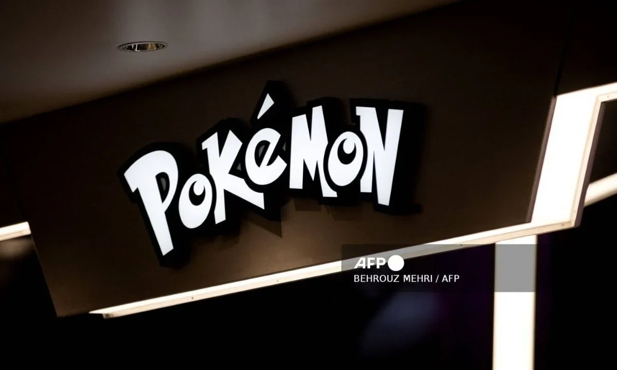 Ladrones robaron a mano armada varias cartas valiosas de Pokémon en una tienda de Nueva York, se llevaron unos 100 mil dólares en mercancía.