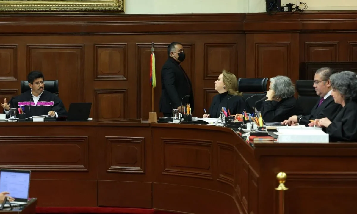 La SCJN reconoció el derecho a la pensión compensatoria a concubinos a cargo con cargo al patrimonio de la pareja fallecida.